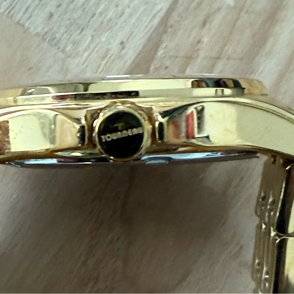 Tourneau Diamond Luxury Ladies Watch White Dial Gold-Tone Bracelet Diamonds